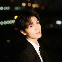 Lương Tư Vĩ